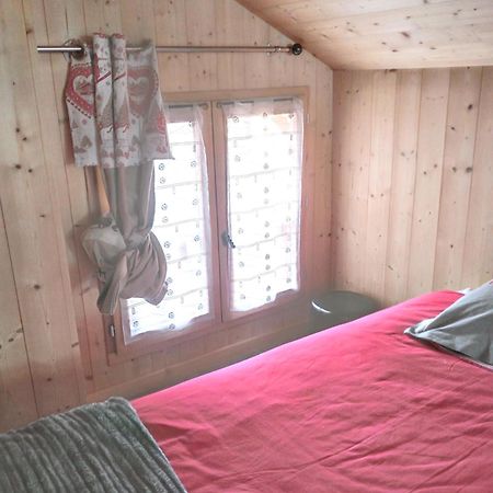 Studio Confortable A Taninges 25 M² Avec Vue Sur Jardin Exterior foto